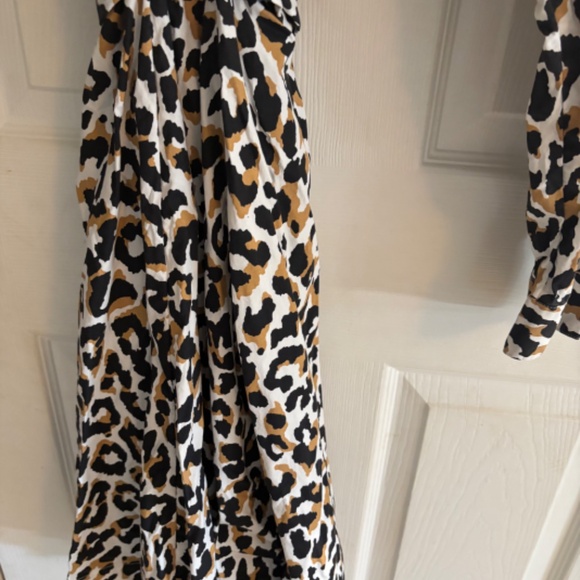 J.Crew Animal Print L/S Collared Belted Dress Size 8 - Picture 10 of 10